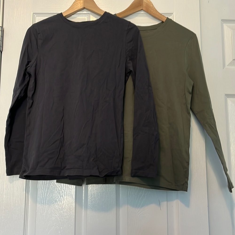 Bundle of 2 Kids H&M Long Sleeve Tees
